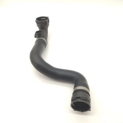 Black Rubber Hose for BMW X5.E53/3.0 11537500733 Engine Water Tank OE NO. 11 53 7 500 733
