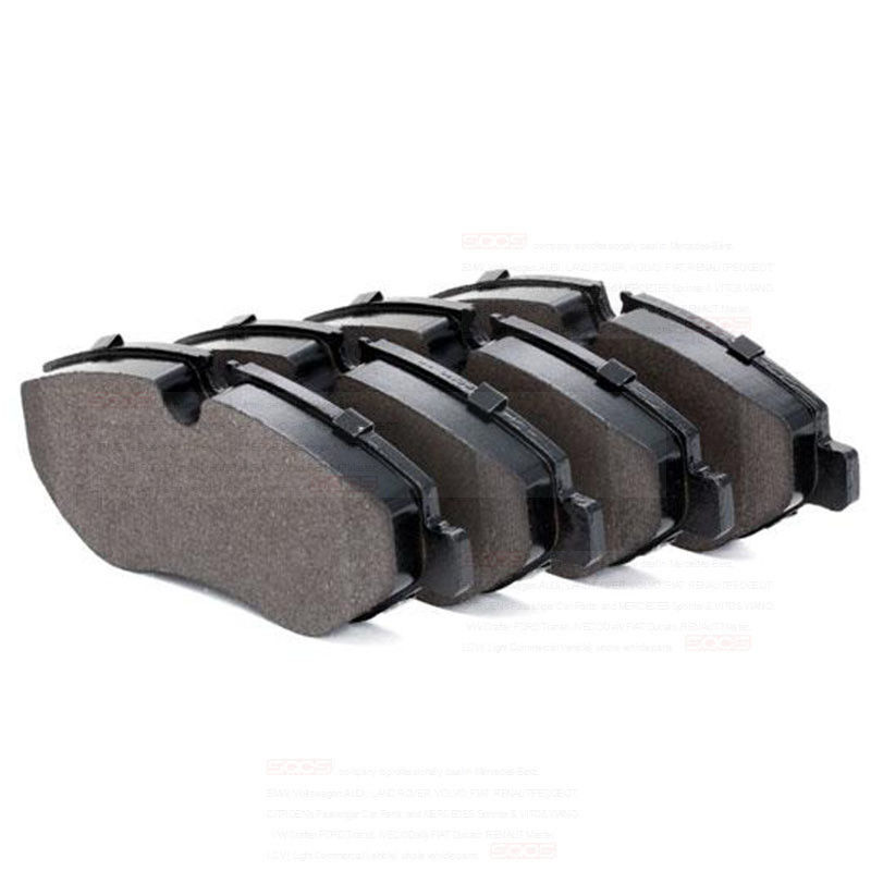 Front Brake Pad For Mercedes Sprinter 906 OE 0044208320 A0044208320 Car Ceramic Brake Pads